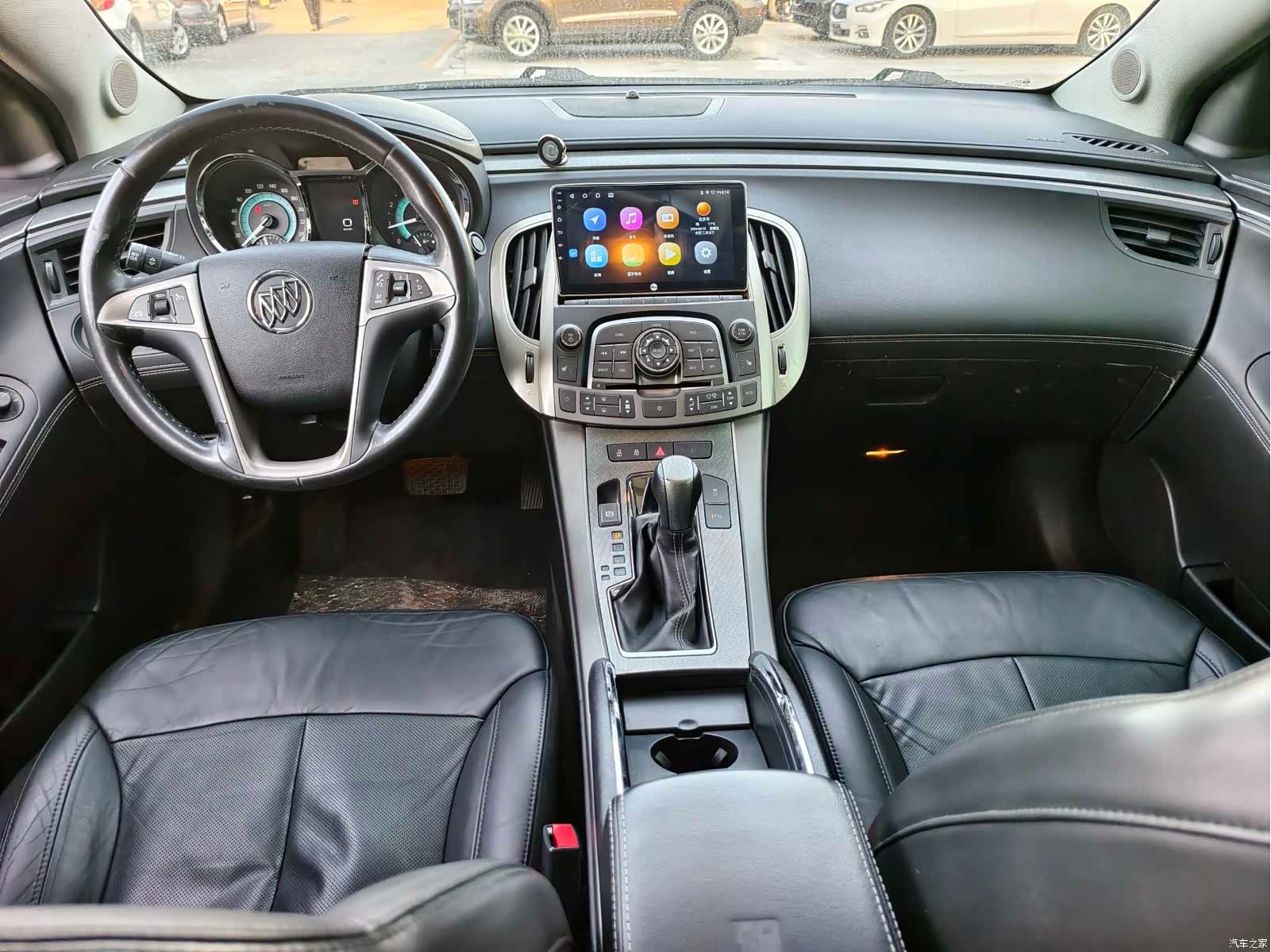 Buick LaCrosse, 2012 12