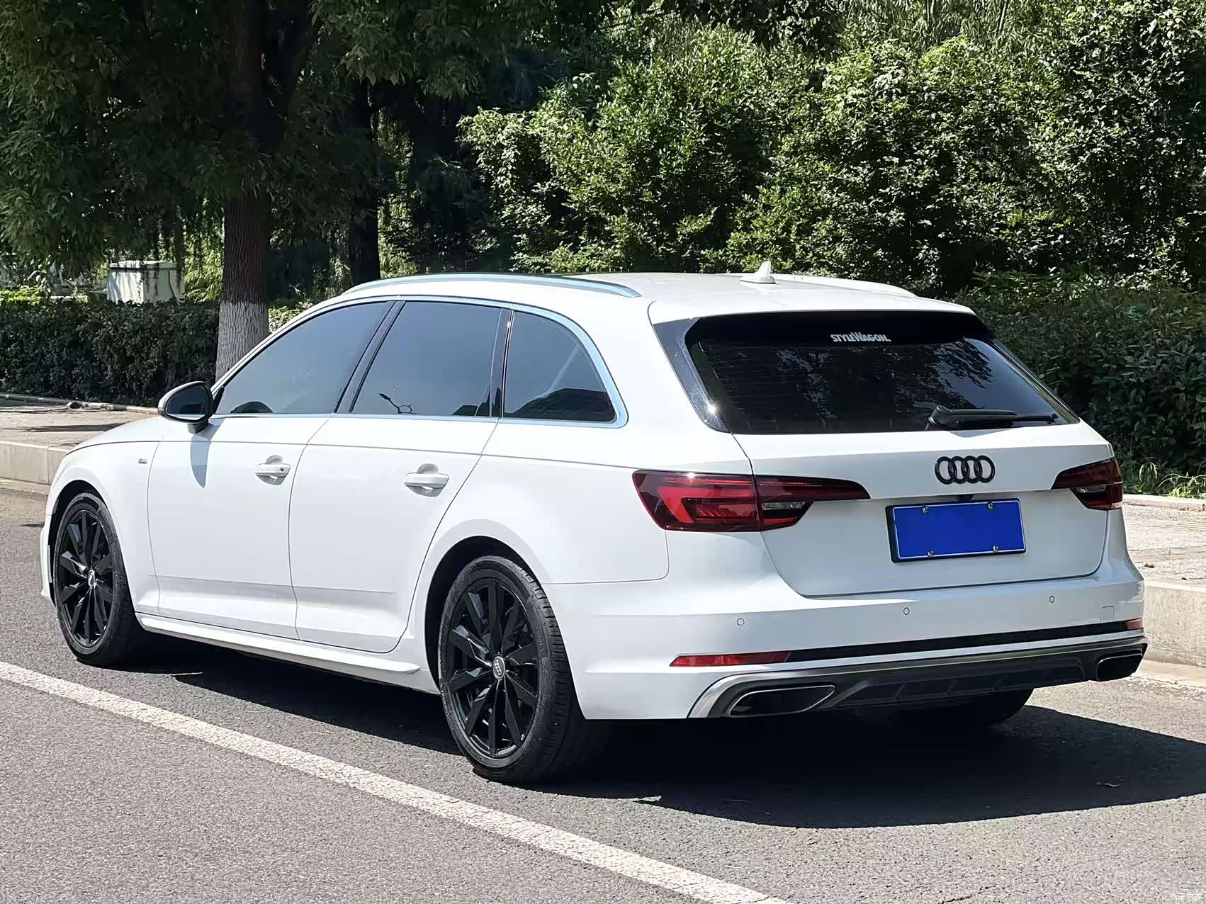 Audi A4, 2020 4