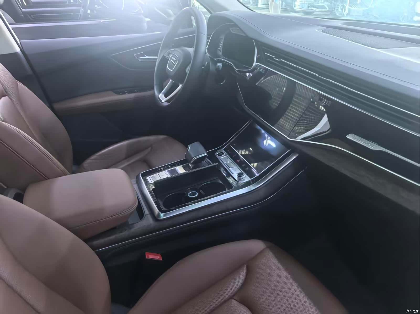Audi Q7, 2023 6