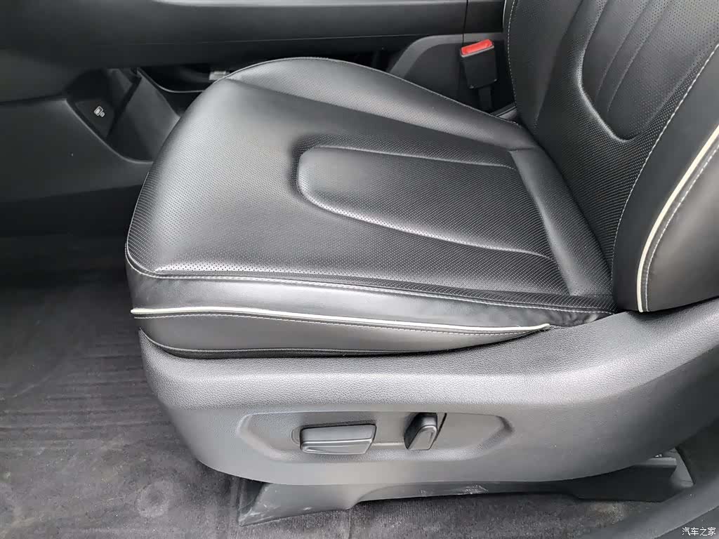Hyundai Custo, 2023 20