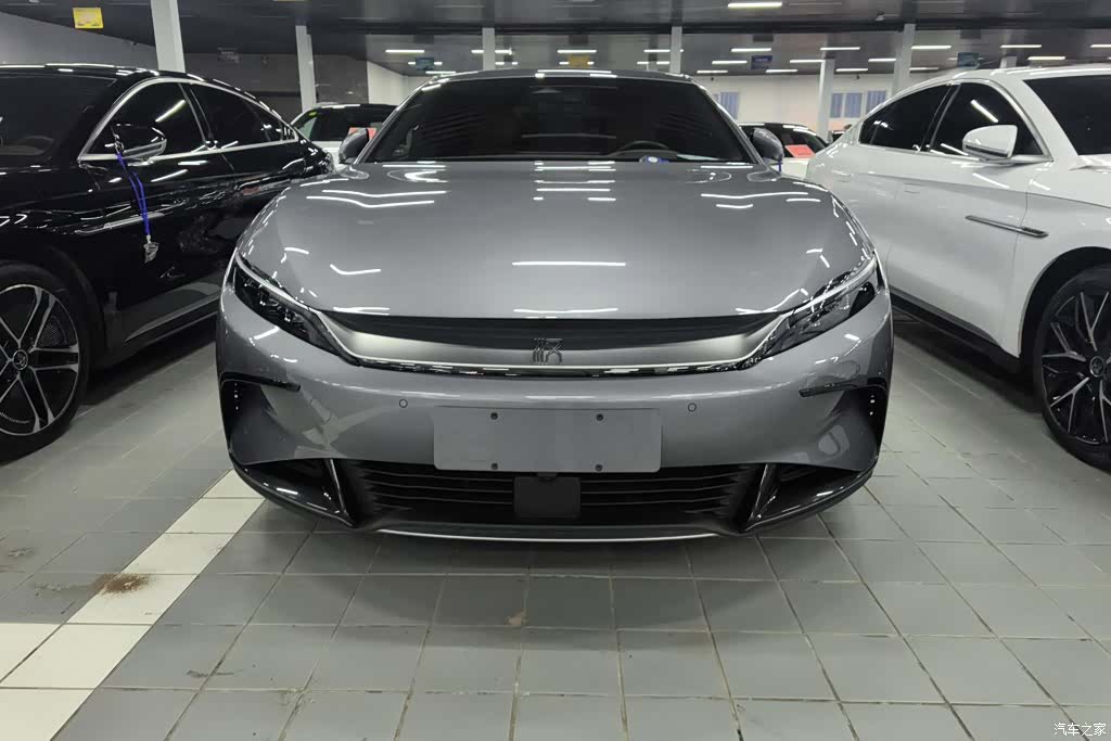 BYD Han, 2023 2