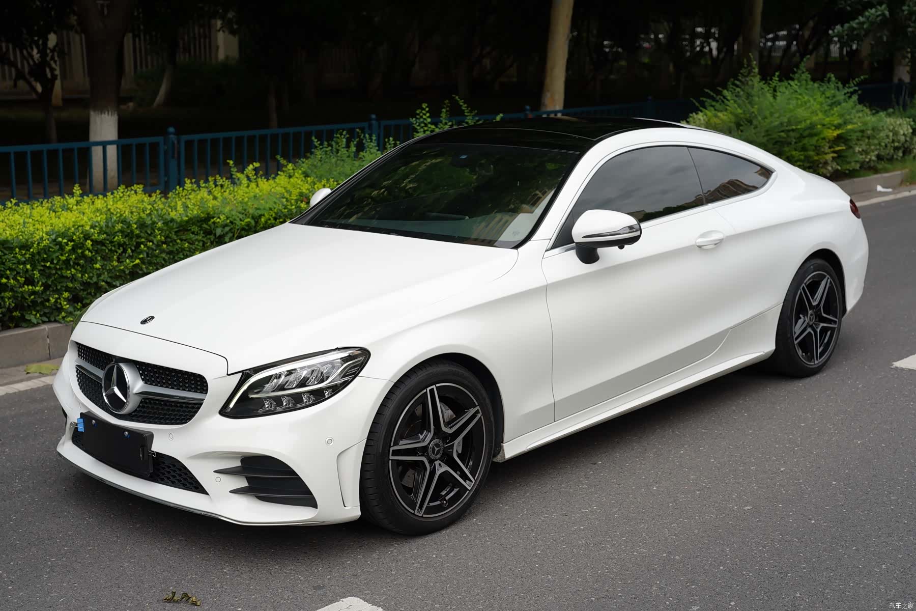 Mercedes-Benz C-Class, 2019 1