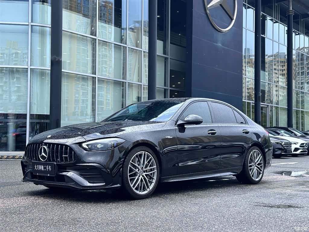 Mercedes-Benz C-Class, 2025 1