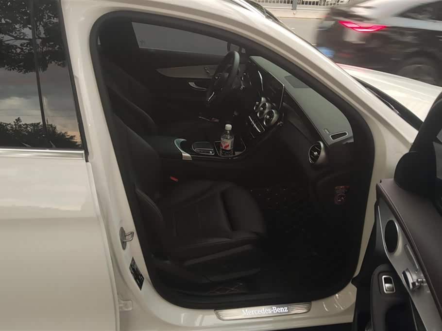 Mercedes-Benz GLC Mercedes-Benz GLC