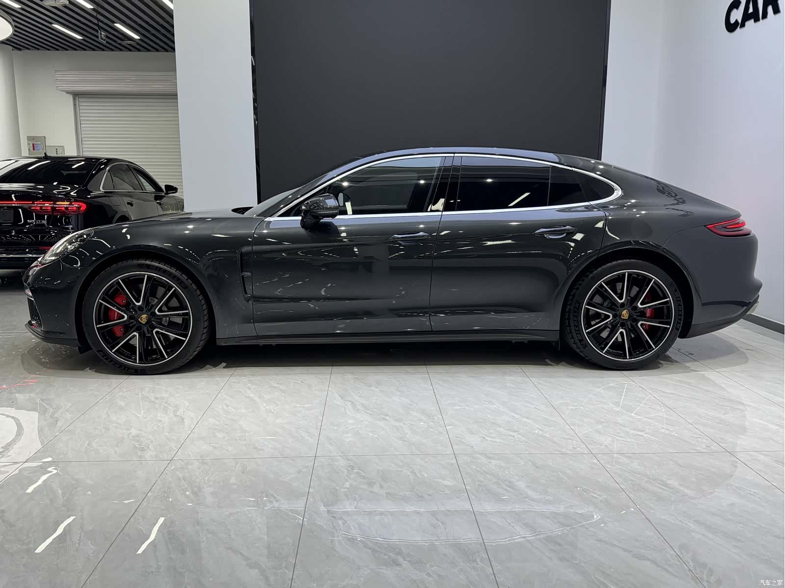 Porsche Panamera, 2019 4