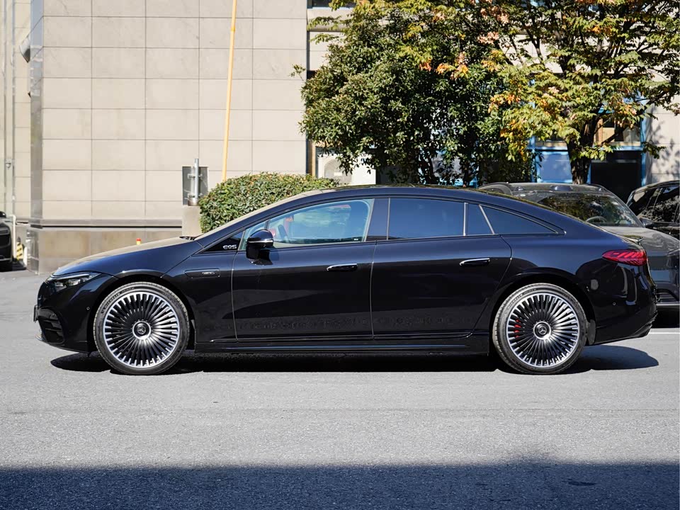 Mercedes-Benz EQS AMG