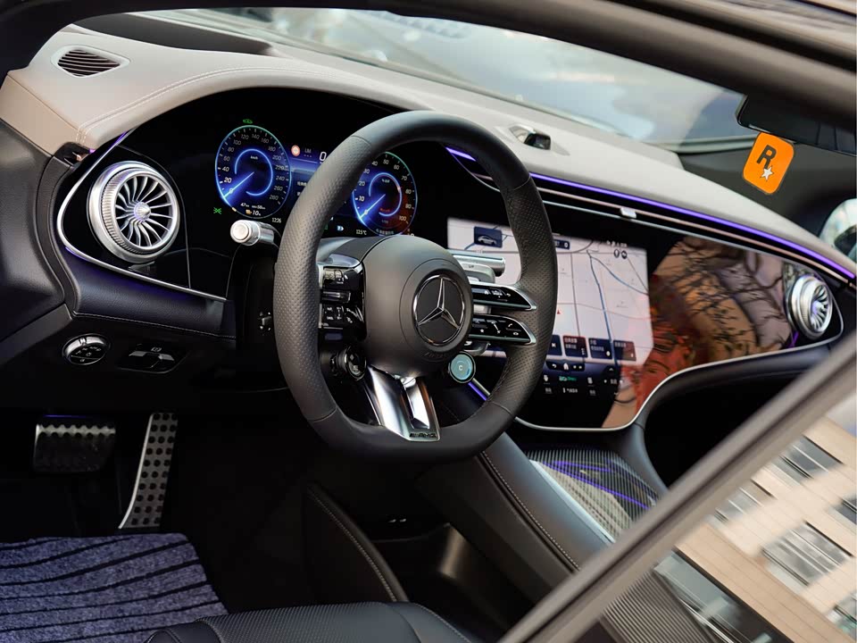 Mercedes-Benz EQS AMG