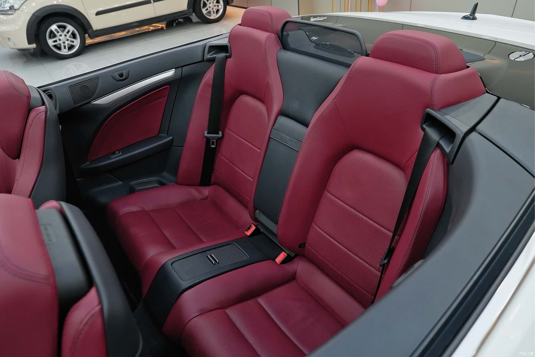 Mercedes-Benz E-Class, 2016 13