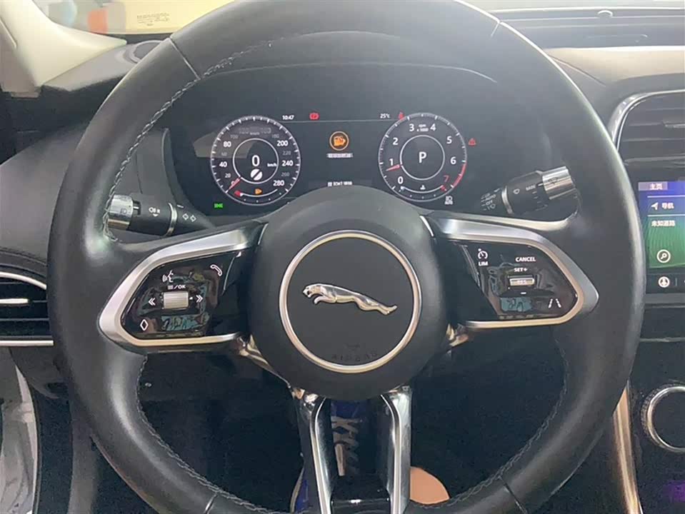 Jaguar XEL Jaguar XEL