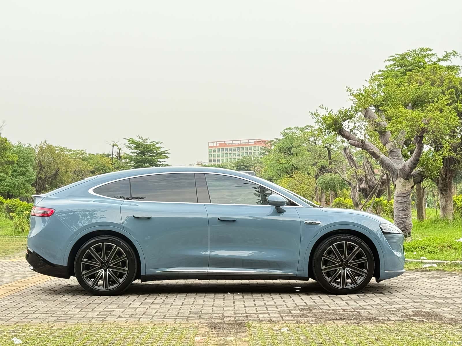Luxeed R7, 2024 16