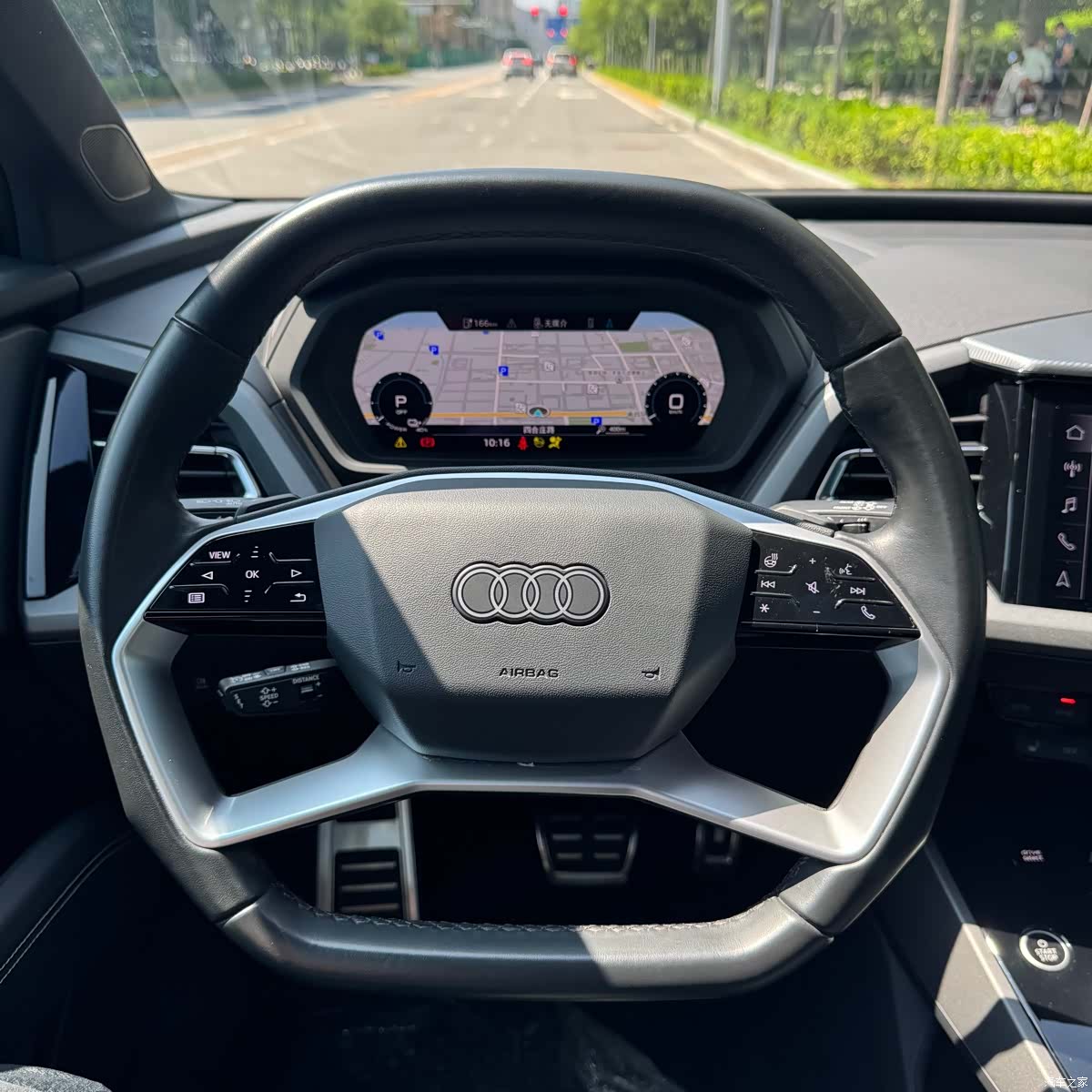 Audi Q5 e-tron, 2023 26