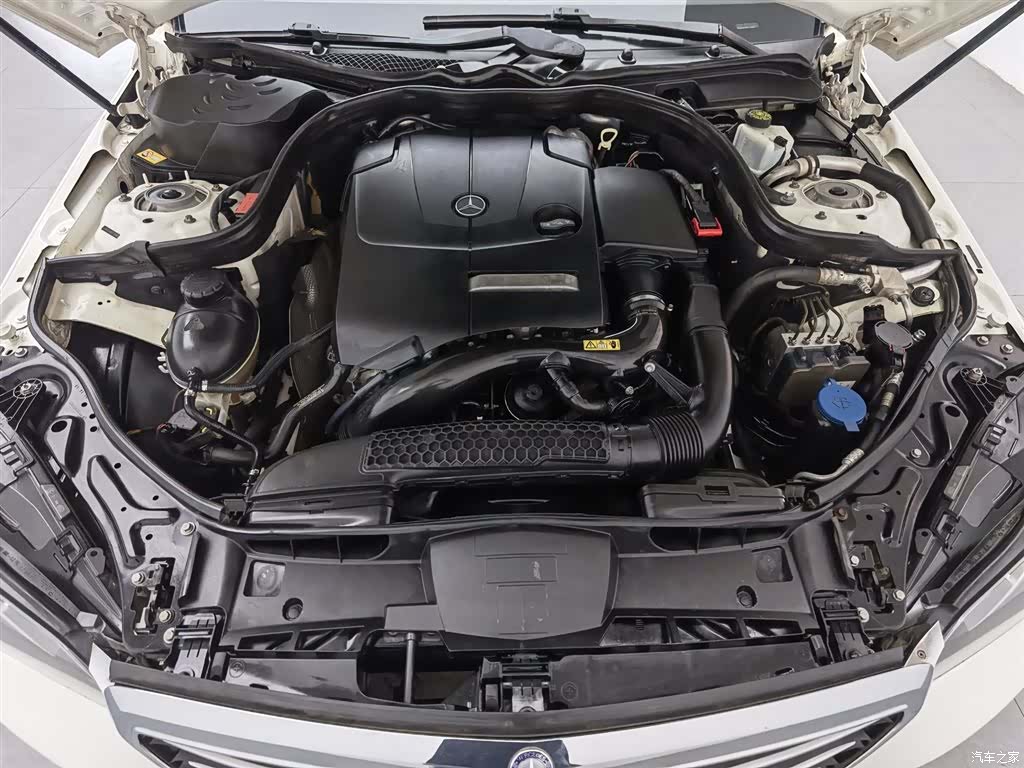 Mercedes-Benz E-Class, 2014 6