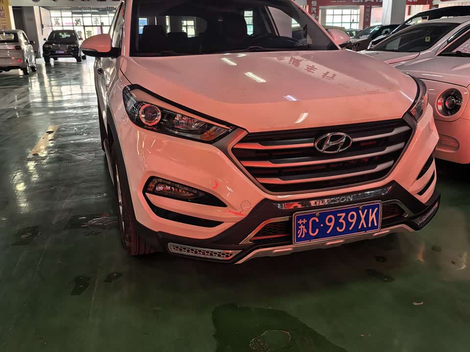 Hyundai Tucson