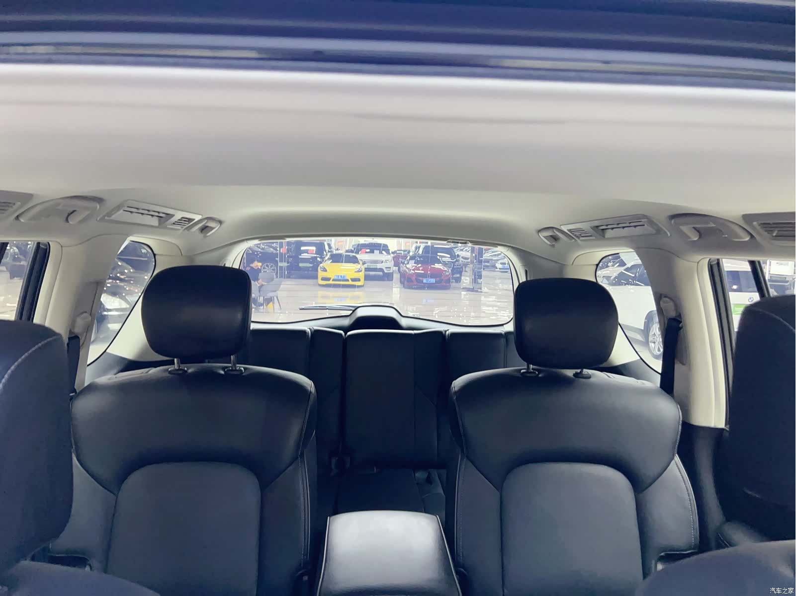 Infiniti QX80, 2019 17