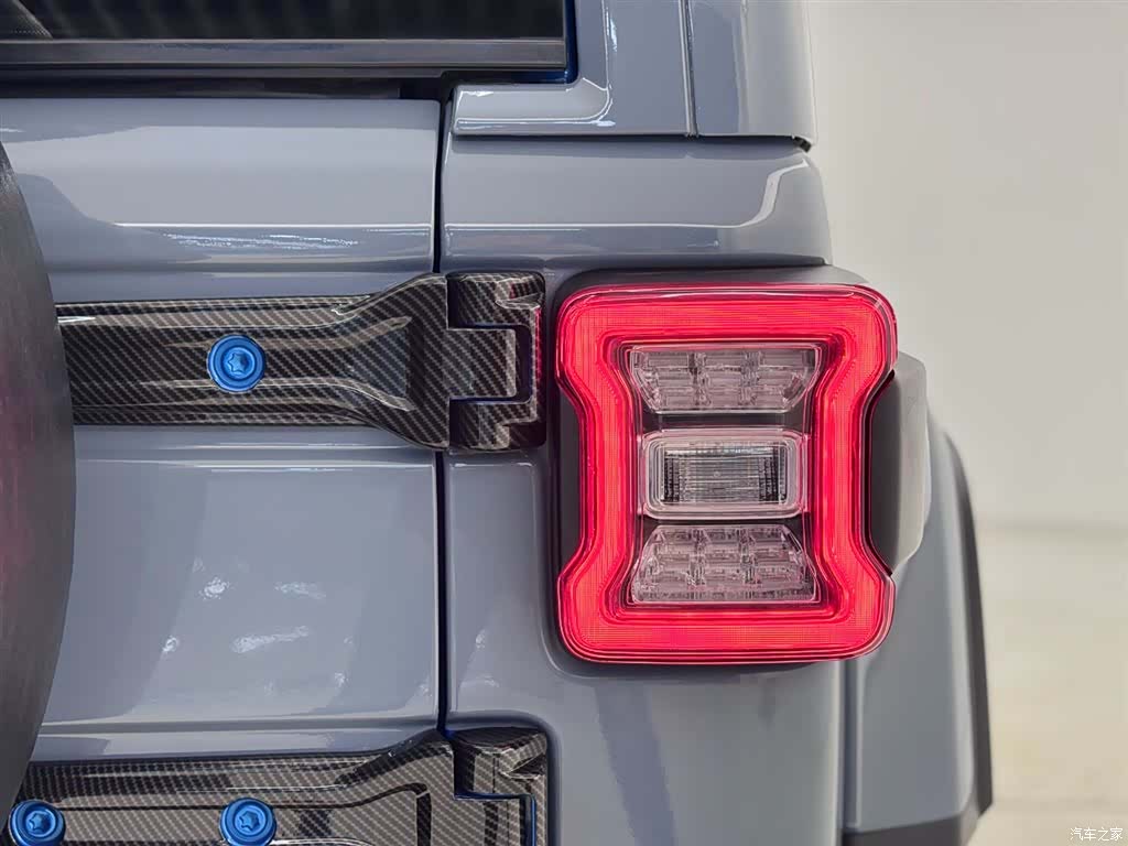 Jeep Wrangler, 2023 10