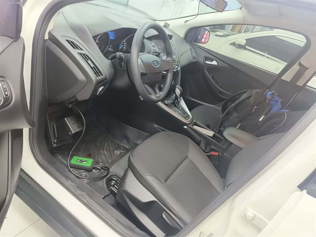 Ford Focus, 2019 15