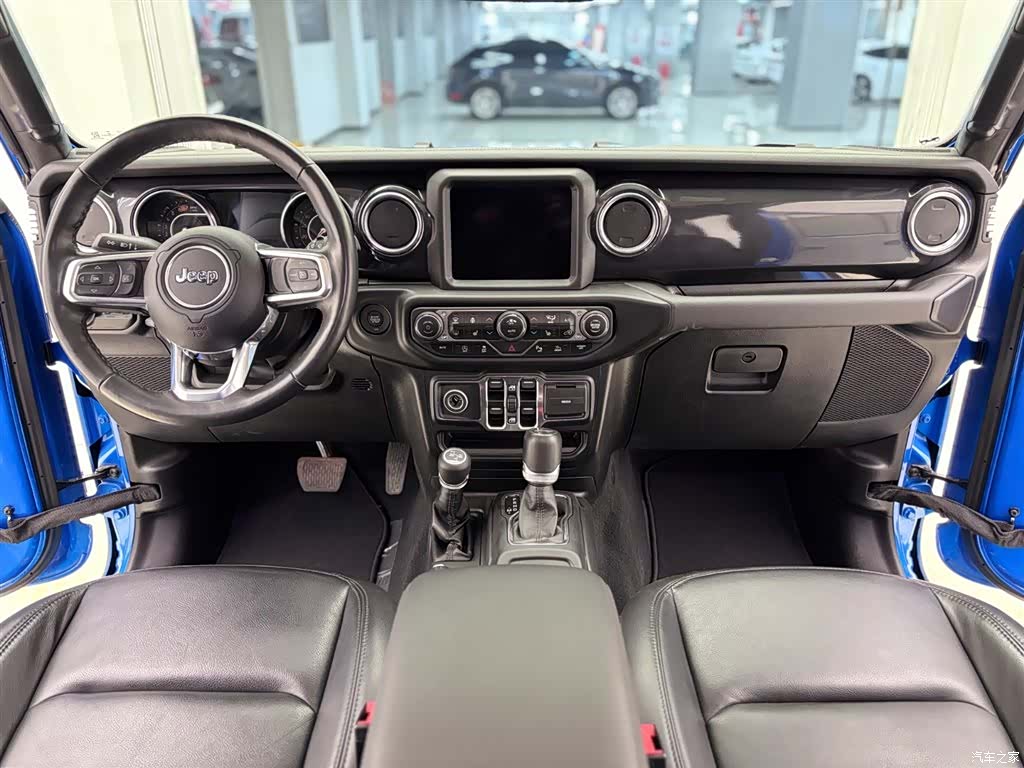 Jeep Wrangler, 2023 18