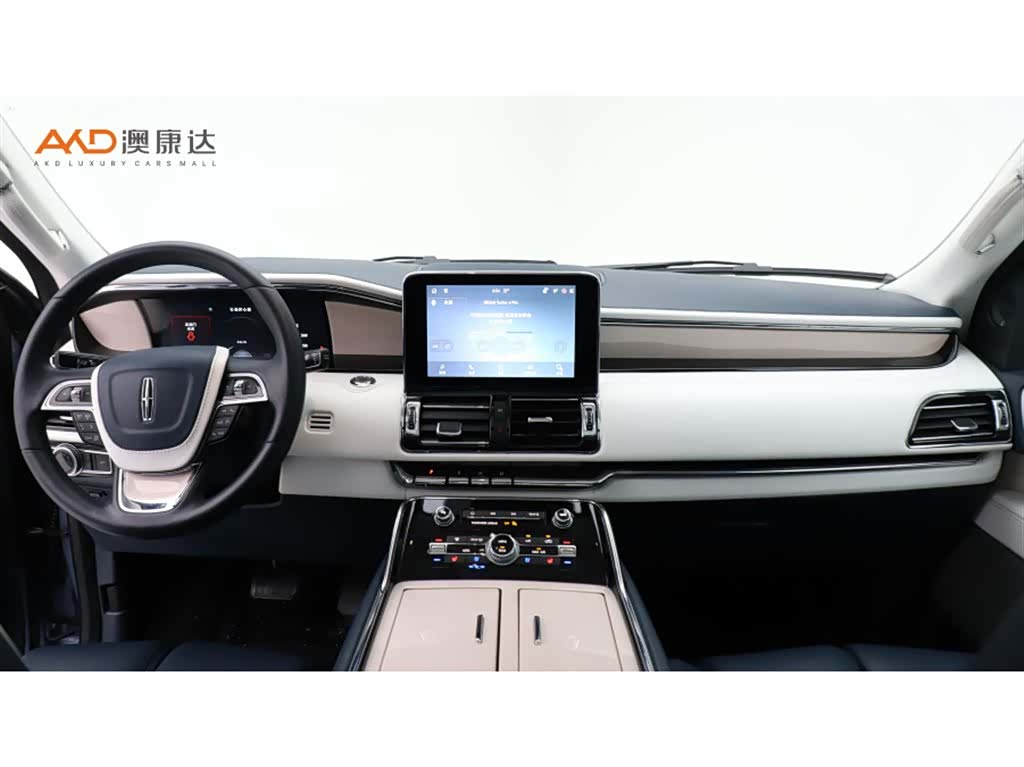 Lincoln Navigator, 2021 все фото