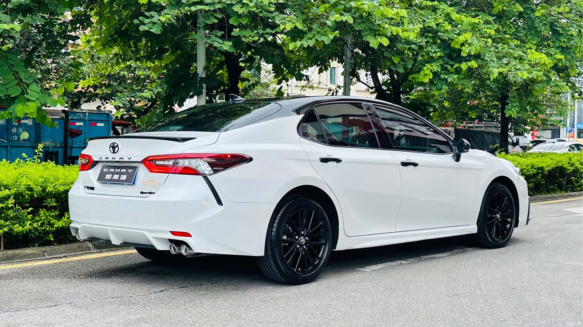 Toyota Camry, 2024 все фото