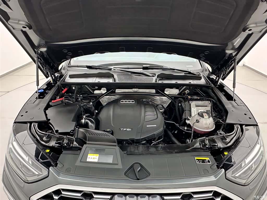 Audi Q5L, 2022 25