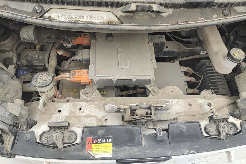 Wuling E100, 2020 10