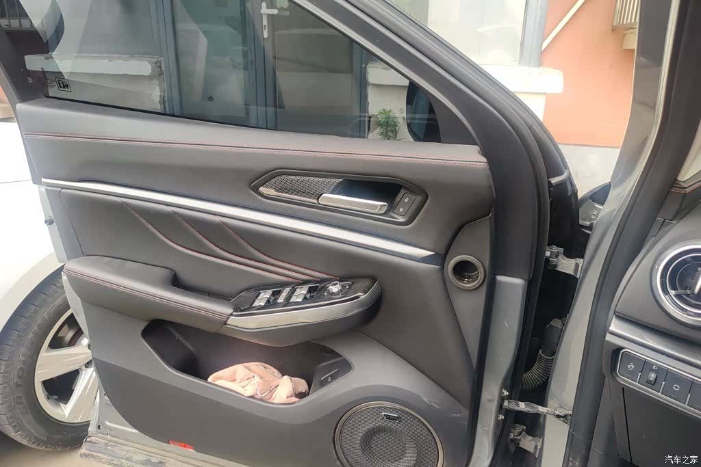 WEY VV5, 2018 7