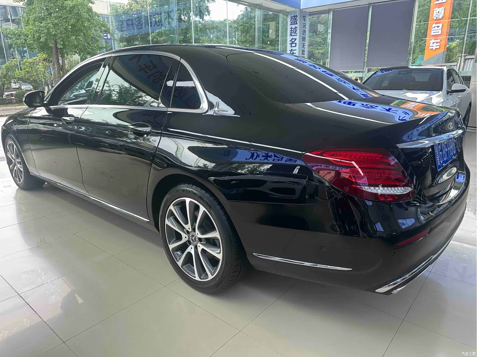 Mercedes-Benz E-Class, 2018 9