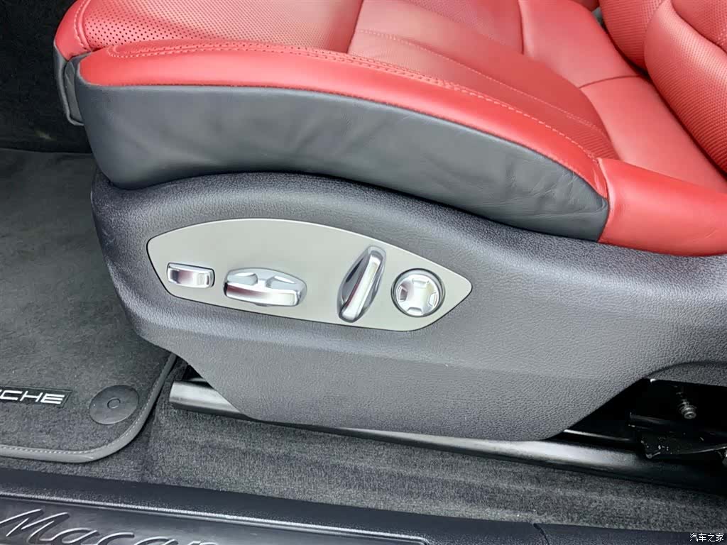 Porsche Macan, 2024 29