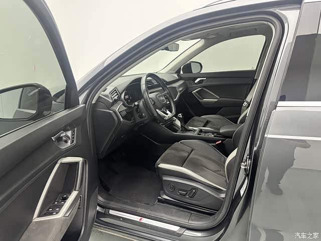 Audi Q3, 2021 16