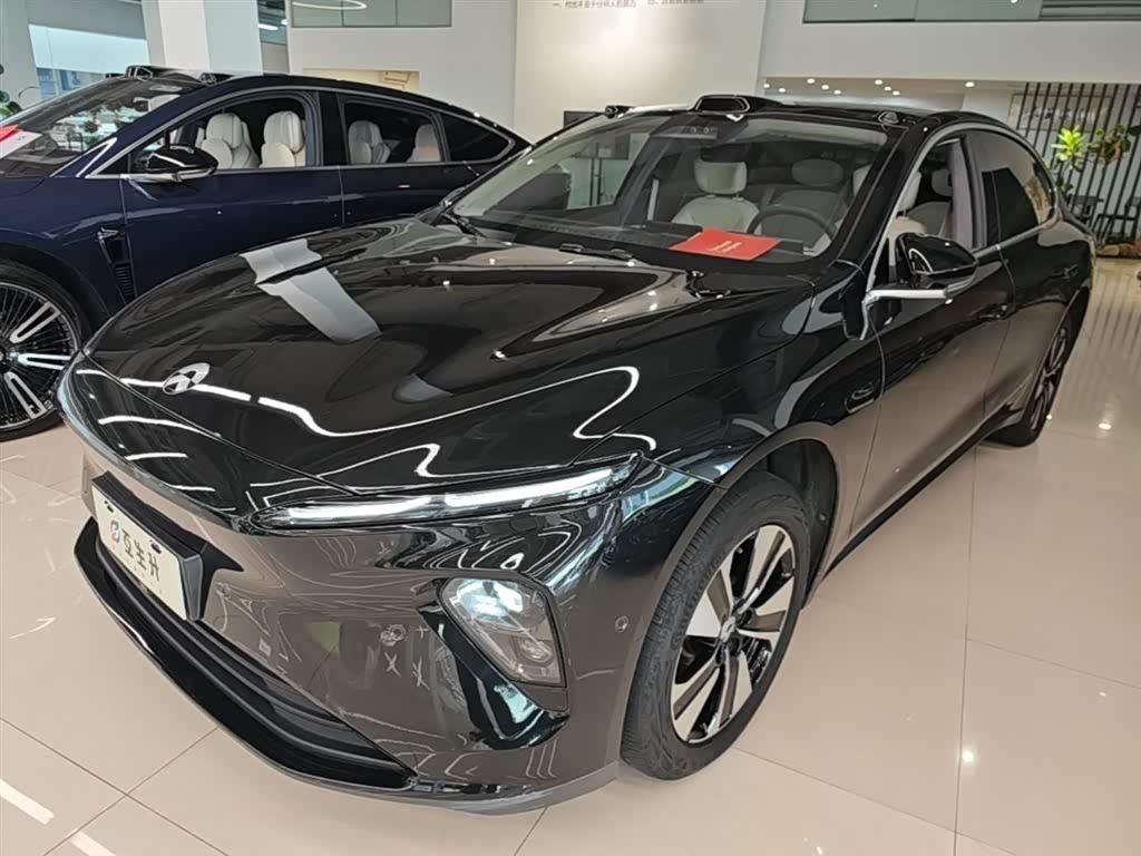NIO ET7