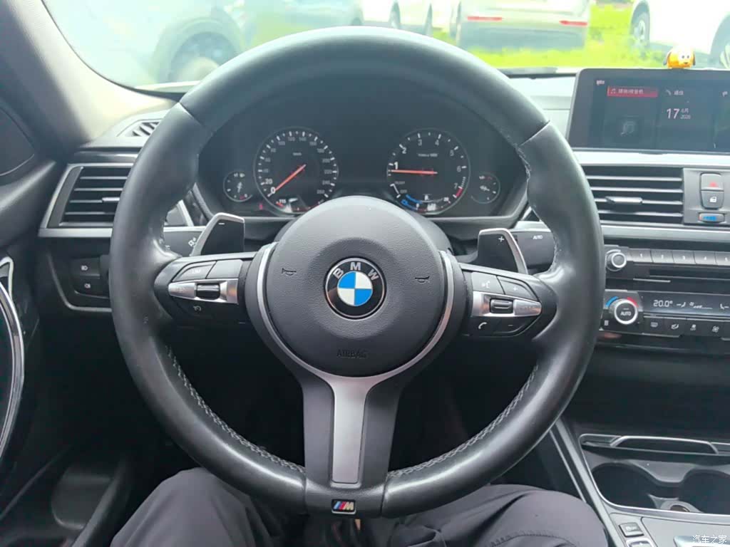 BMW 3 Series, 2019 11