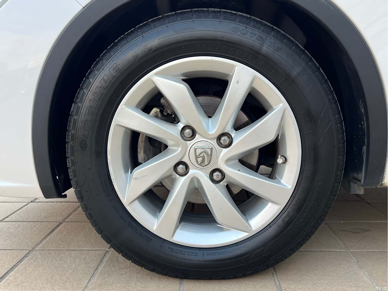 Wuling 310W, 2017 15