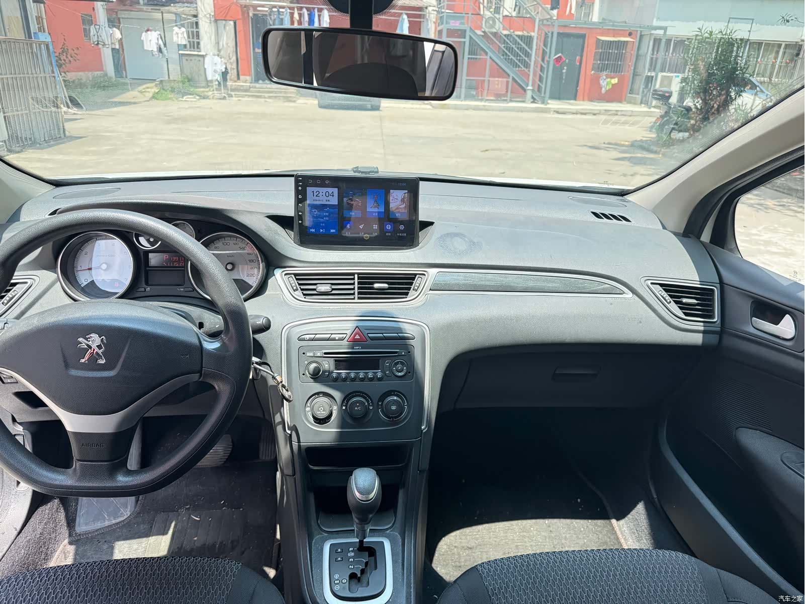 Peugeot 308, 2013 9