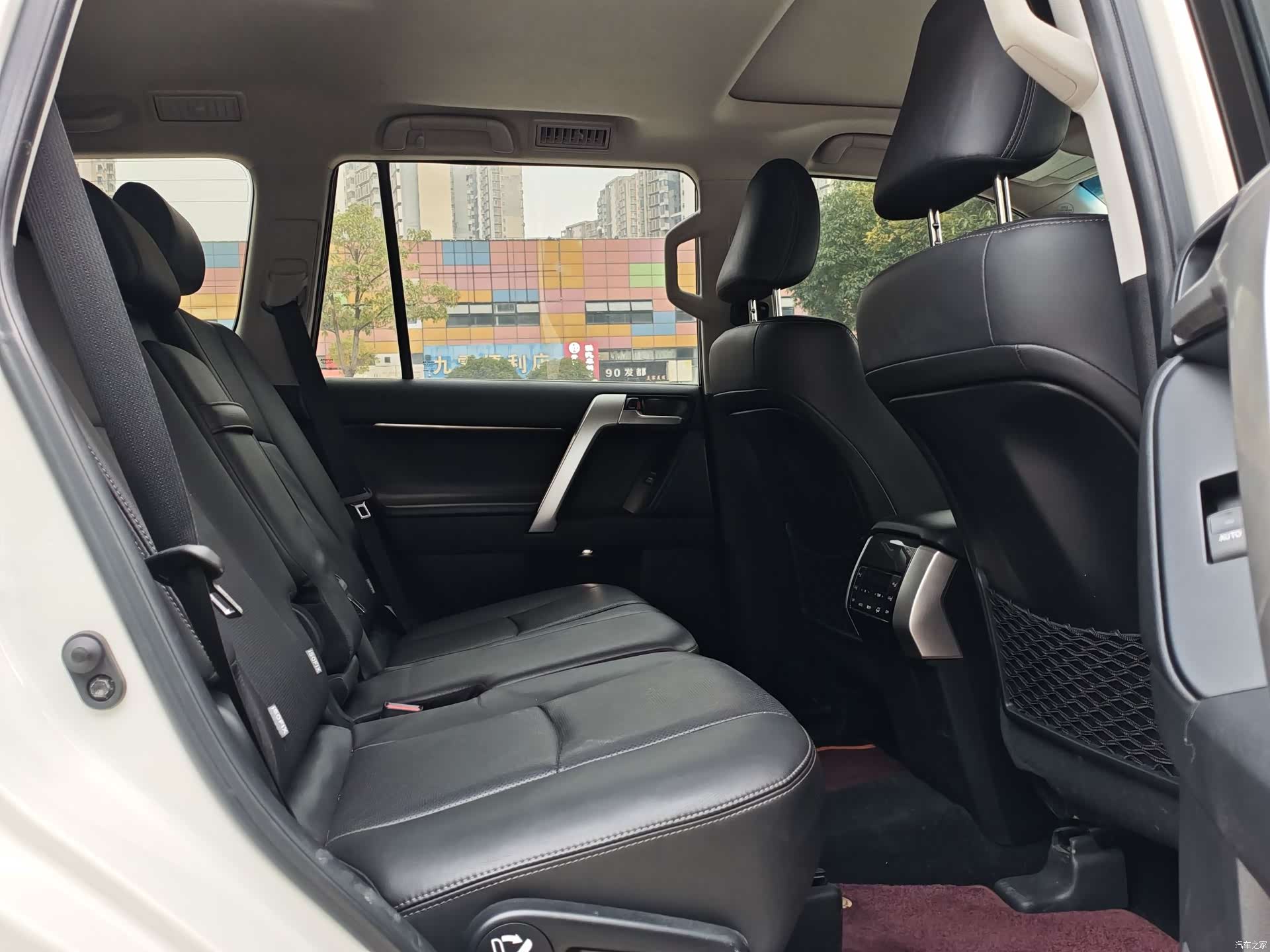 Toyota Prado, 2020 10