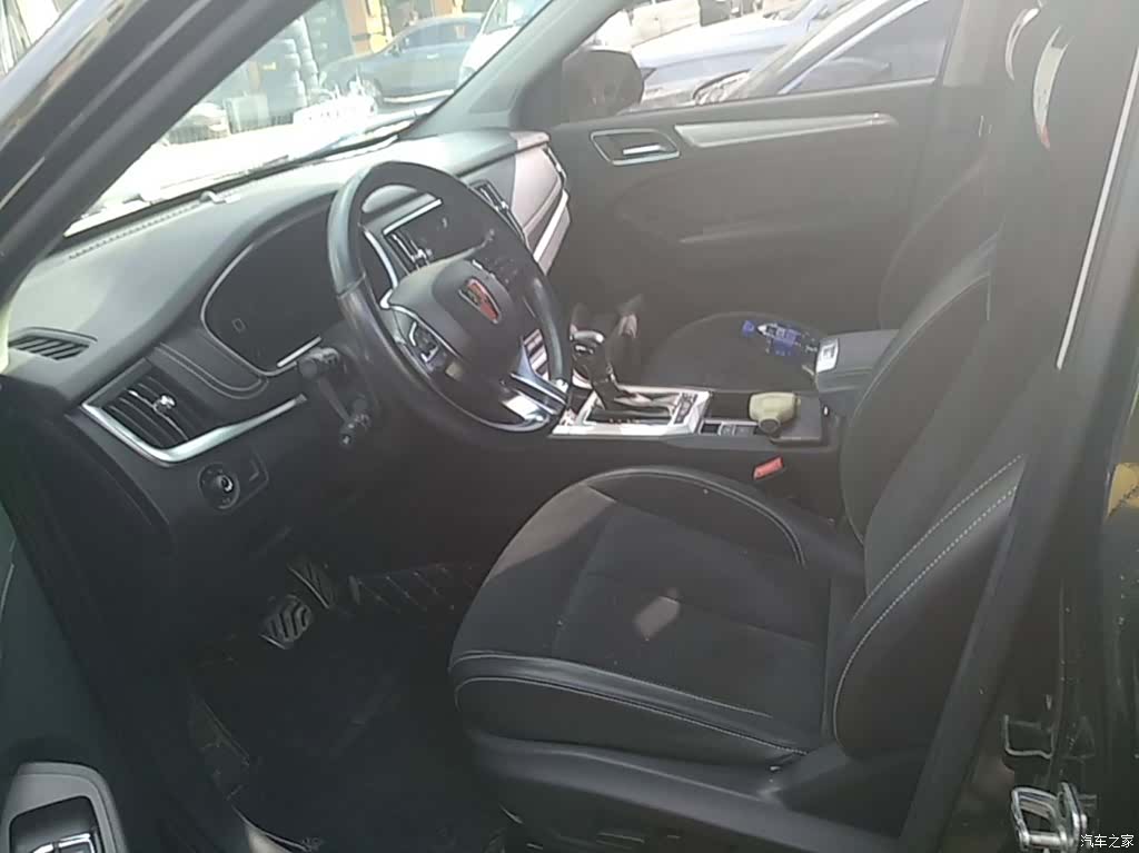 Roewe RX5, 2019 15
