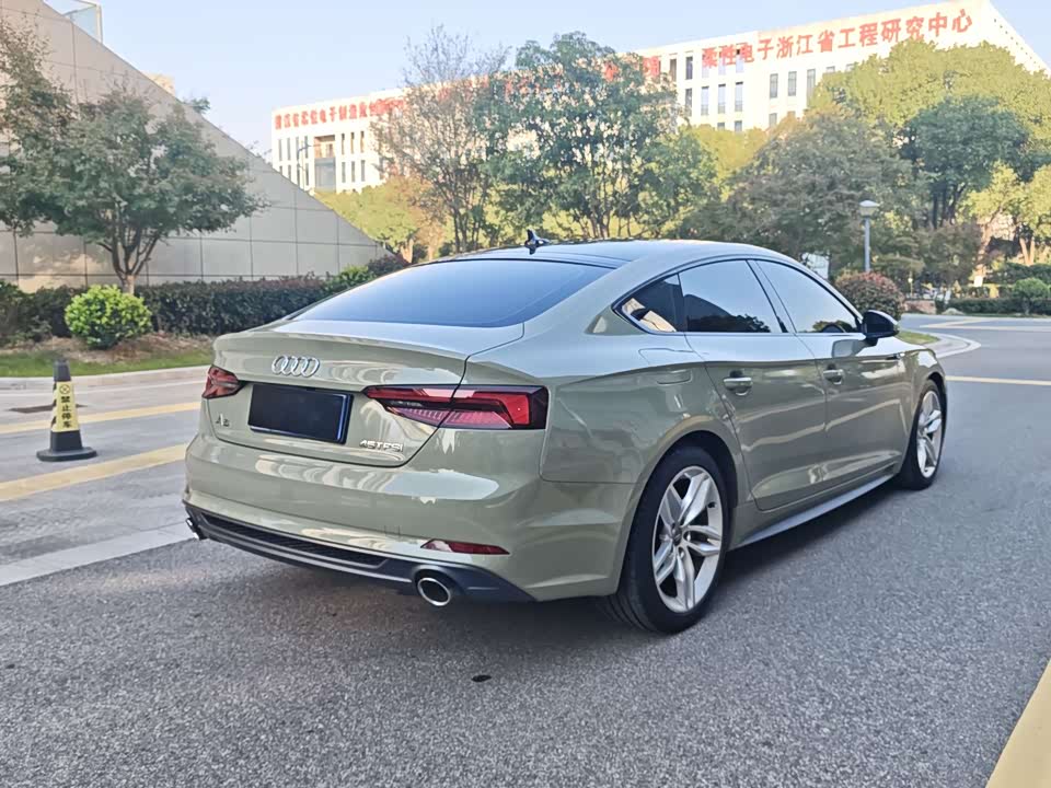 Audi A5
