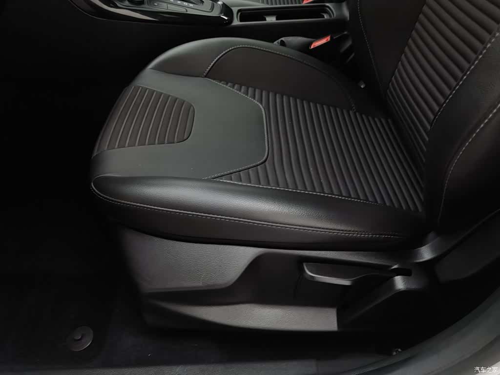 Ford Focus, 2017 20