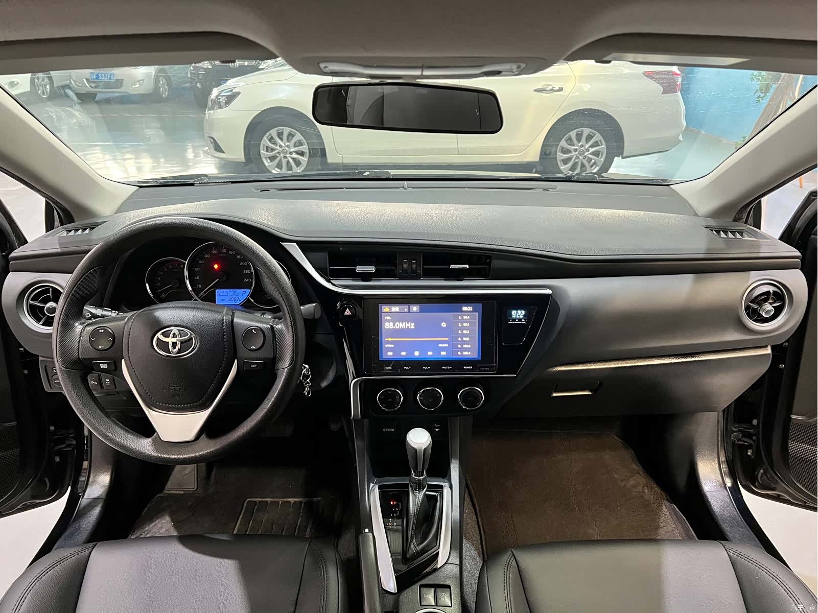 Toyota Levin, 2018 все фото