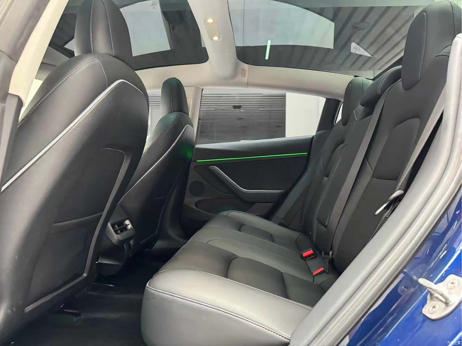 Tesla Model 3, 2021 15
