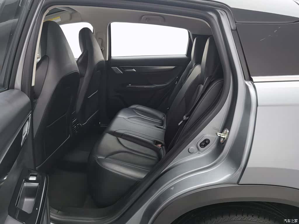 Xpeng G3i, 2022 15