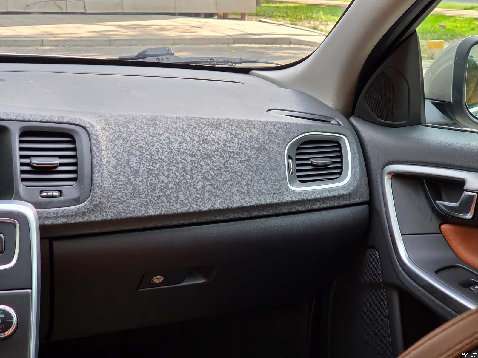 Volvo S60, 2015 22