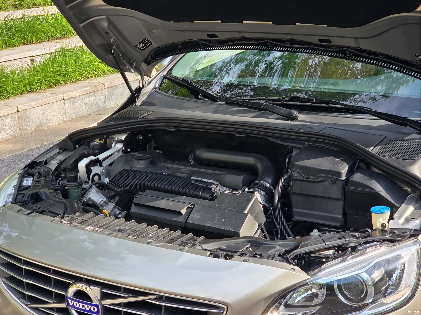 Volvo S60, 2015 29