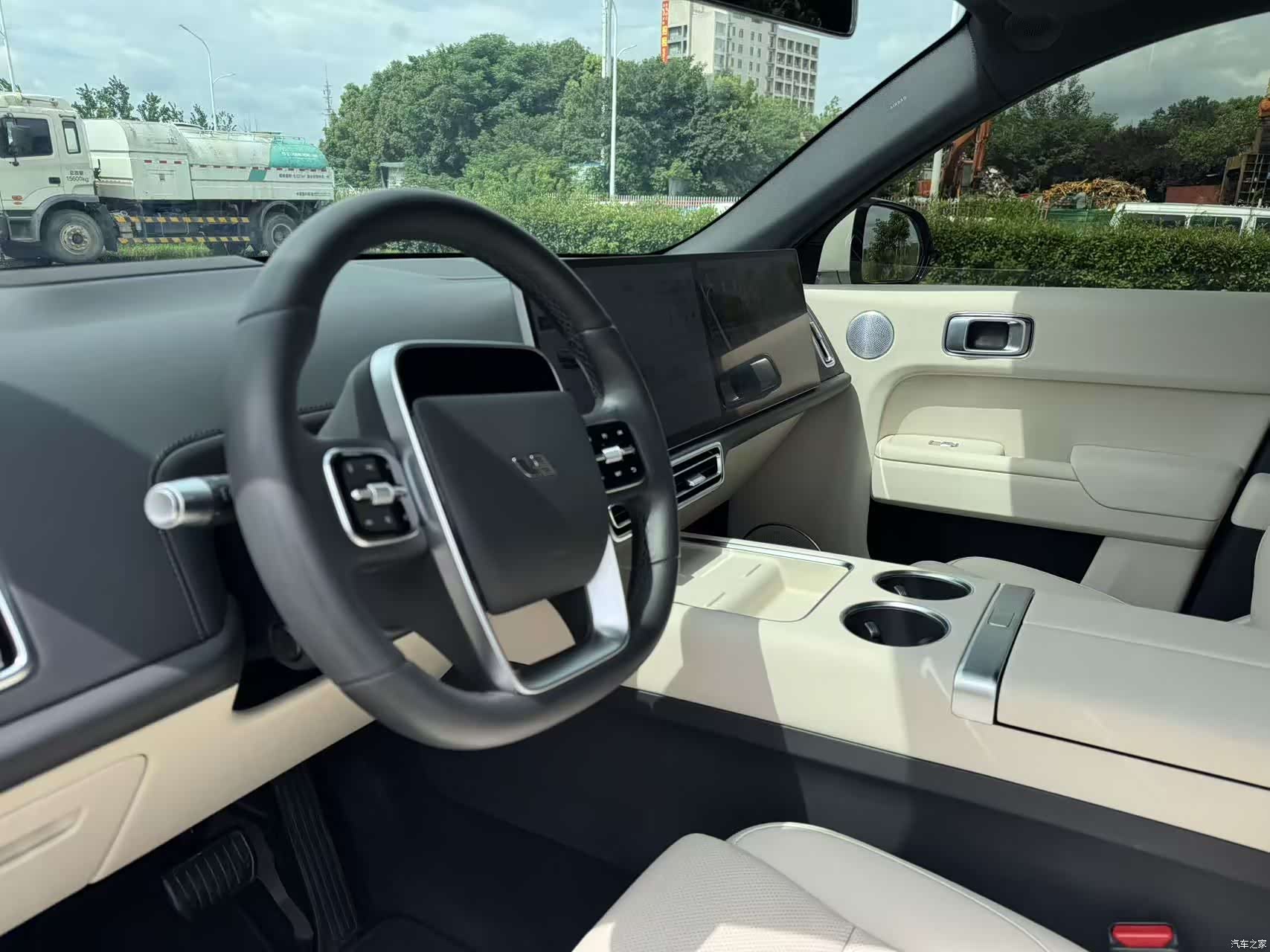 Li Auto L7, 2023 12