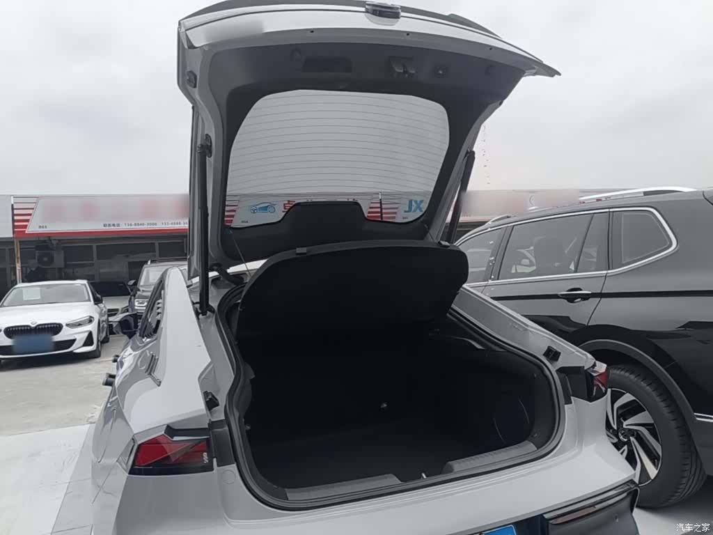 Changan UNI-V, 2022 19