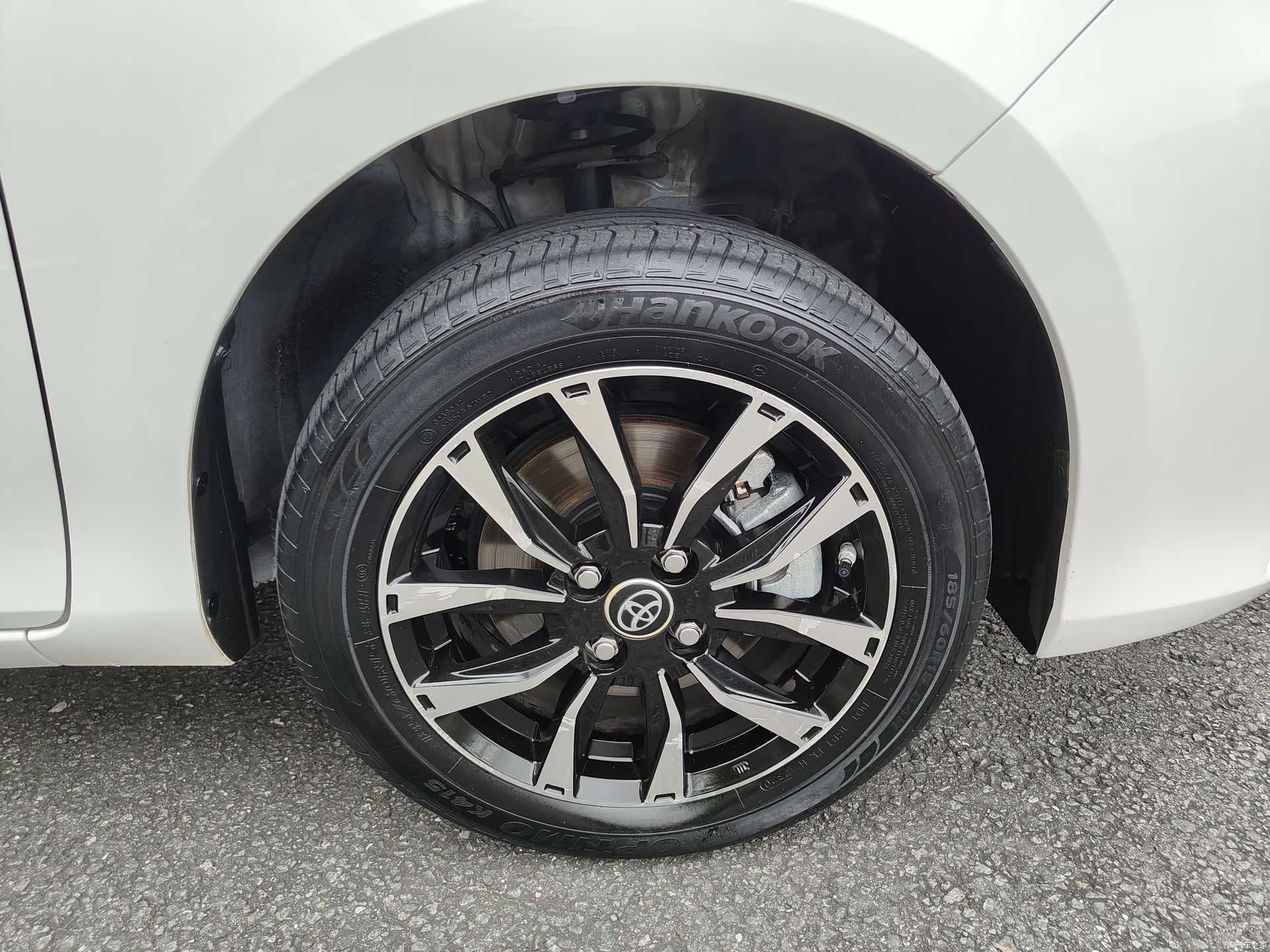 Toyota YARiS L, 2020 16