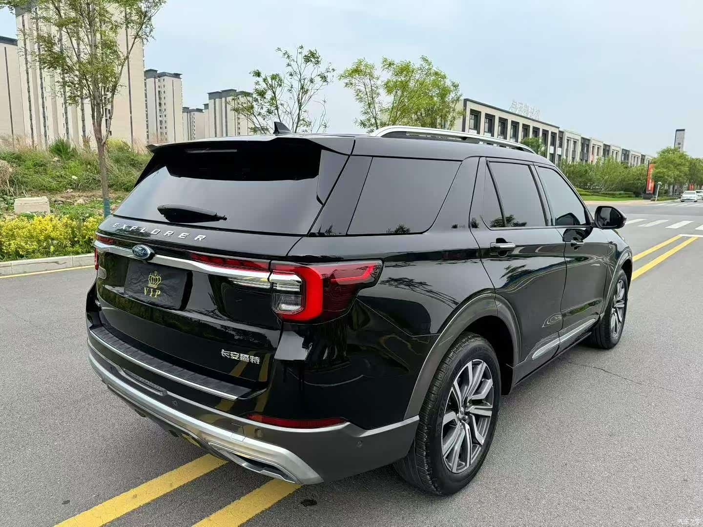 Ford Explorer, 2023 7