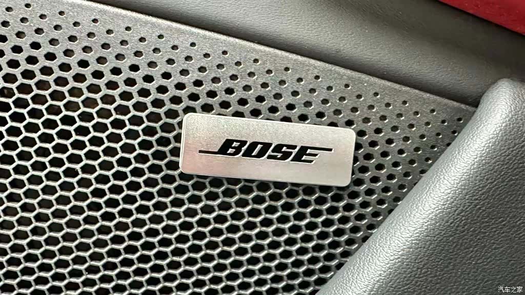 Porsche Taycan, 2021 9