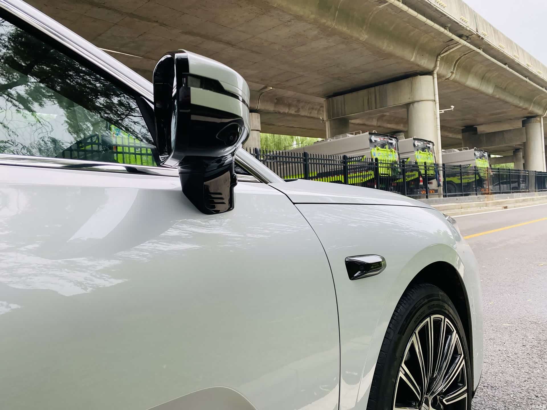 Geely 8, 2025 12