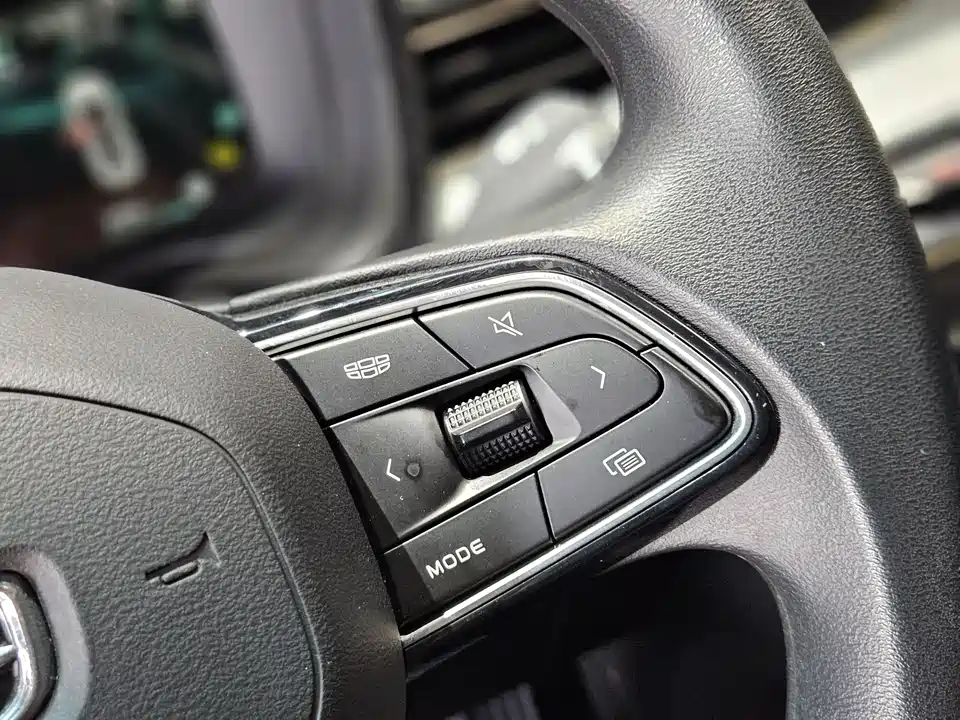 Geely Emgrand L HiP