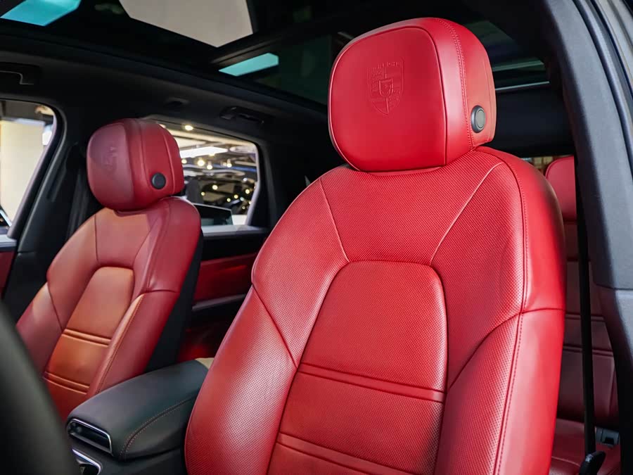 Porsche Cayenne 2022, фото 9